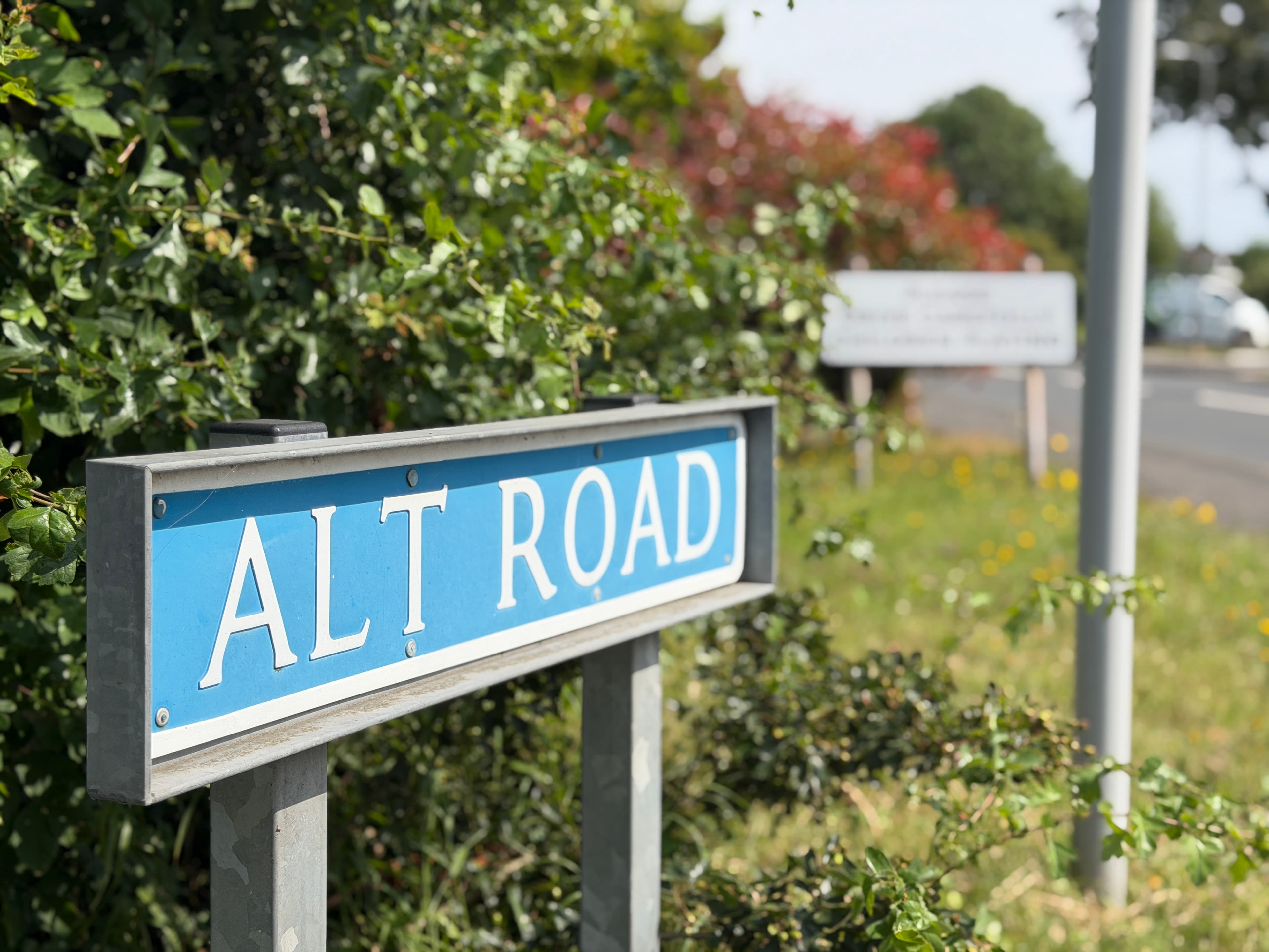 Alt Road